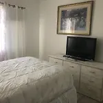 Los Angeles 5 bedroom 2 bath pool