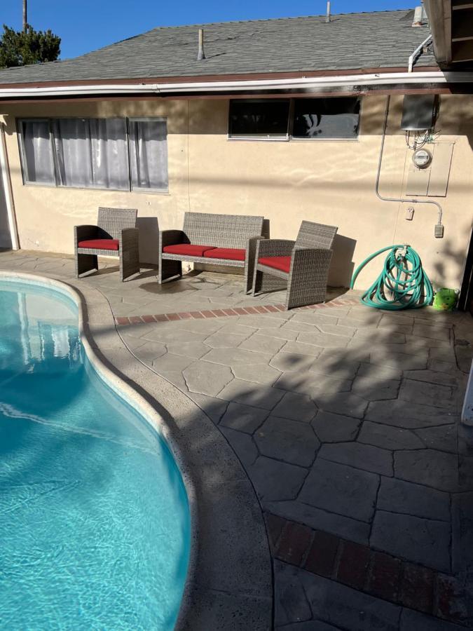 6 Bedrooms 3 Bathrooms Pool Vakantiehuis Los Angeles